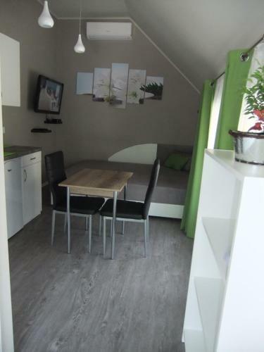 Ancsi Apartmanh�z