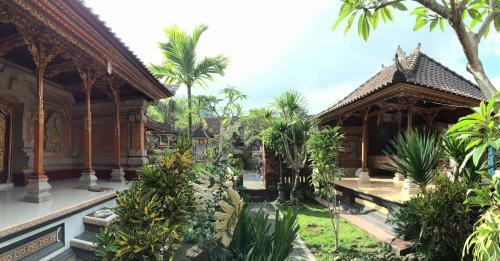 Hostal Guesthouse Gusti Putu Oka