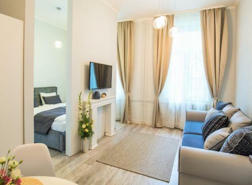 Hostal Eden Center Home
