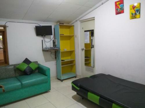 Hostal Peony Guesthouse