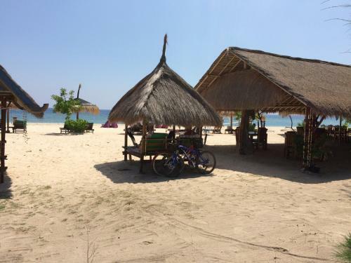 Hostal Balenta Bungalow Gili Meno