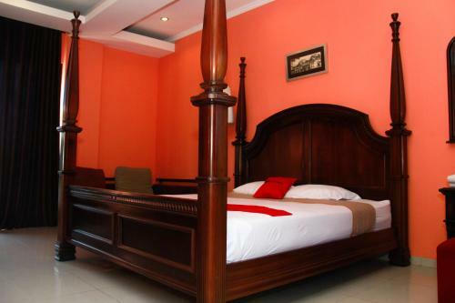 Hostal Reddoorz @ Sersan Bajuri