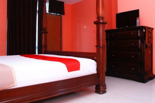 Hostal Reddoorz @ Sersan Bajuri
