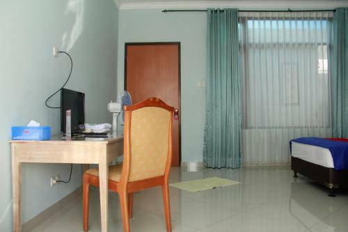 Hostal Reddoorz @ Sersan Bajuri