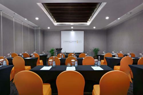 Hotel Harper M.t. Haryono