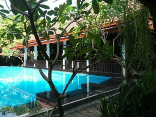 Paku Mas Hotel