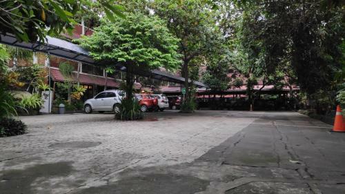 Paku Mas Hotel