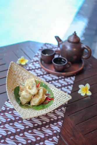 Paku Mas Hotel