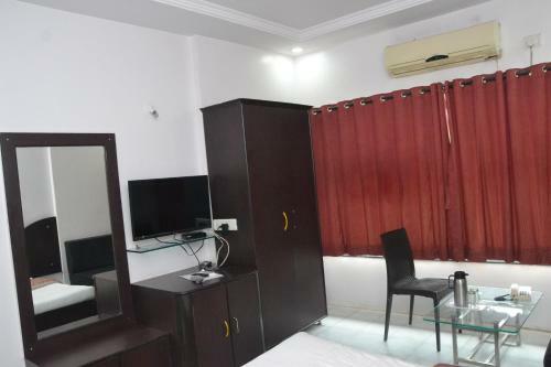 Hotel Raj