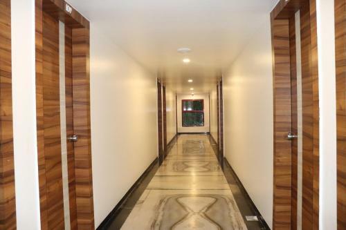 Hotel Raj