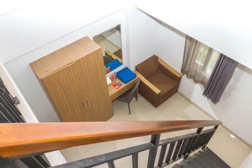 Hostal Reddoorz @ Cibogo Bawah