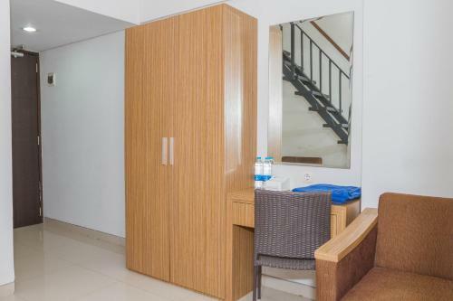 Hostal Reddoorz @ Cibogo Bawah