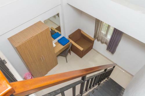 Hostal Reddoorz @ Cibogo Bawah