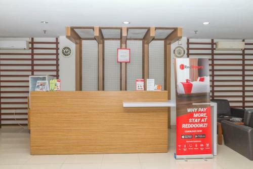Hostal Reddoorz @ Cibogo Bawah