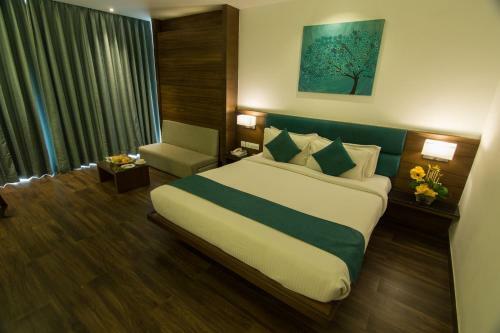 Hotel Spree Roopa Elite