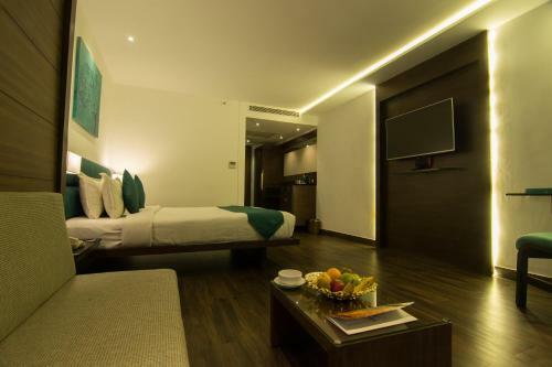 Hotel Spree Roopa Elite