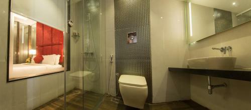 Hotel Spree Roopa Elite
