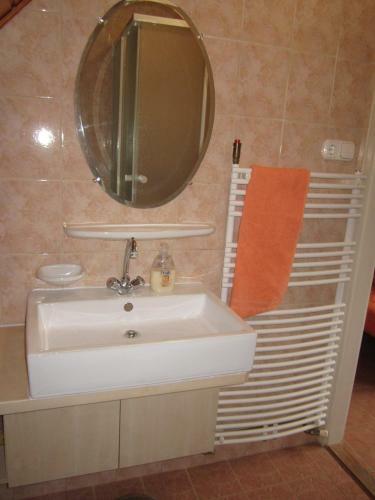 Sz�csi Apartment
