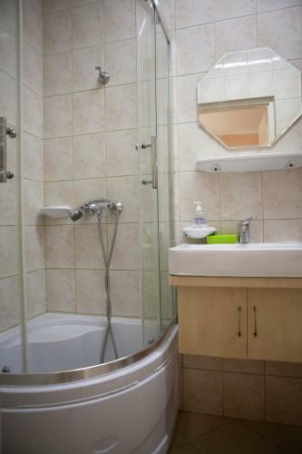 Sz�csi Apartment