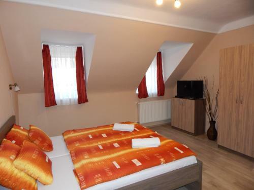 Gr�nay Apartmenthouse