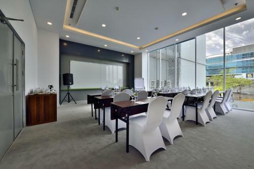 Whiz Hotel Sudirman Pekanbaru