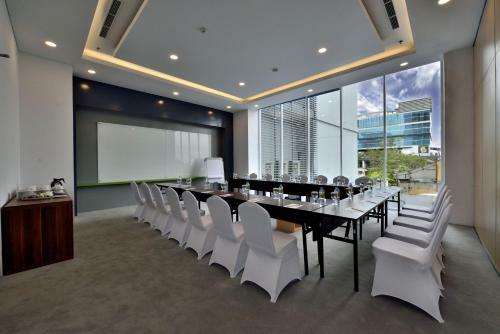 Whiz Hotel Sudirman Pekanbaru