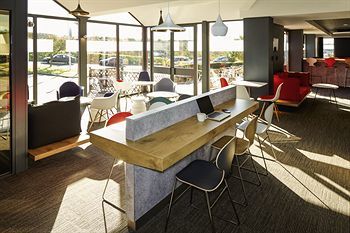 Hotel Ibis Luton Airport