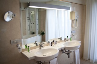 Aga Hotel