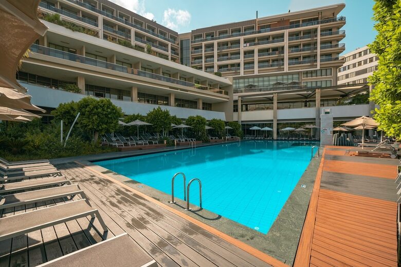 The Sense Deluxe Hotel