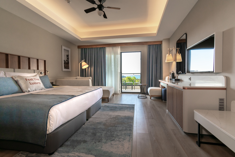 Hotel Emir Beach