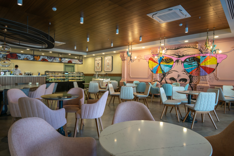 Hotel Emir Beach
