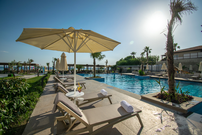Hotel Emir Beach