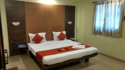 Hotel Bhammar's Inn - A Pure Veg