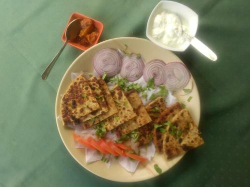Hotel Bhammar's Inn - A Pure Veg