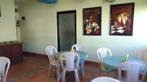 Hotel Bhammar's Inn - A Pure Veg