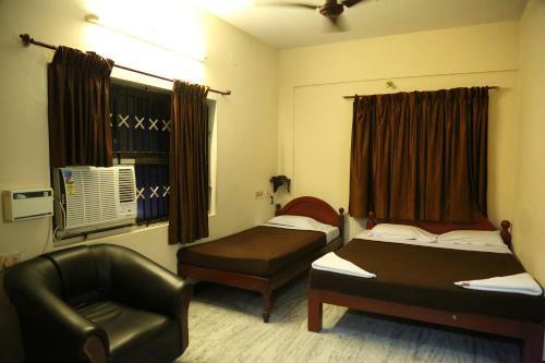 Posada Rmc Travellers Inn
