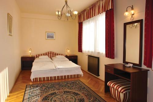 Bed & Breakfast Korona Pension And Restaurant