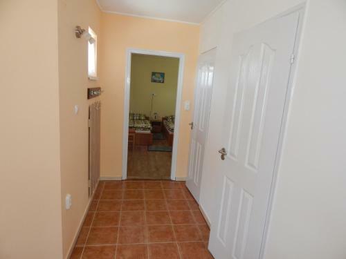 Apartamento T�nd�r Sz�ll�