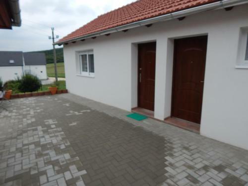 Apartamento T�nd�r Sz�ll�