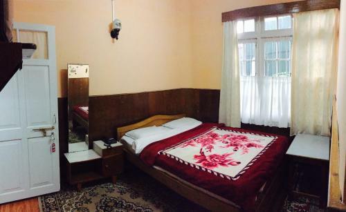 Deki Lodge