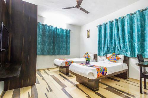Hotel Treebo House Khas Suites