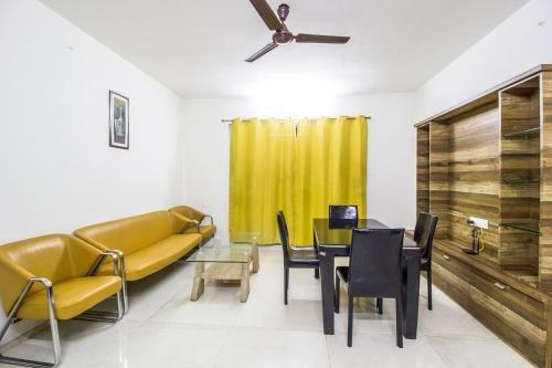 Hotel Treebo House Khas Suites