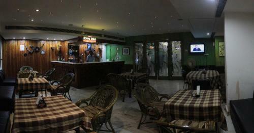 Hotel Woodland