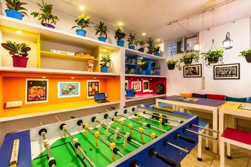 Roadhouse Hostels