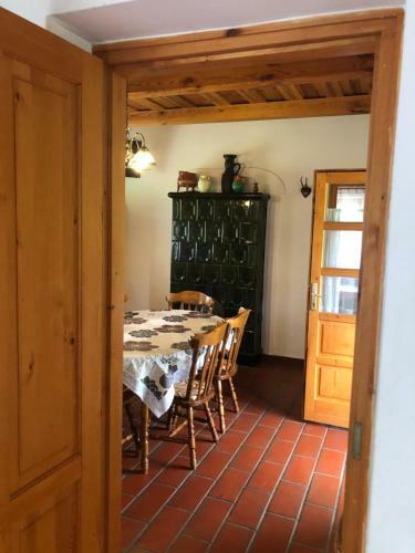 Mol-ker-vill Vend�gh�z