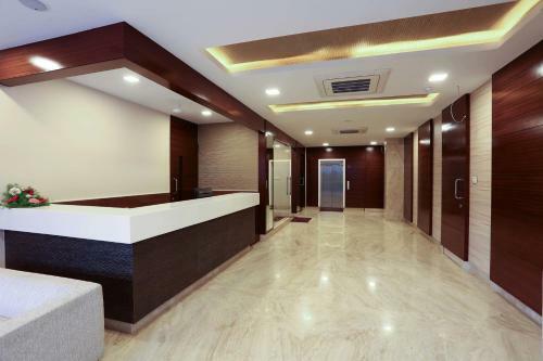 Hotel Seetharam Select