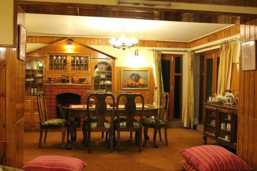 The Cottage Nigeen