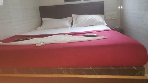 Hostal Hotel Al Mehraj