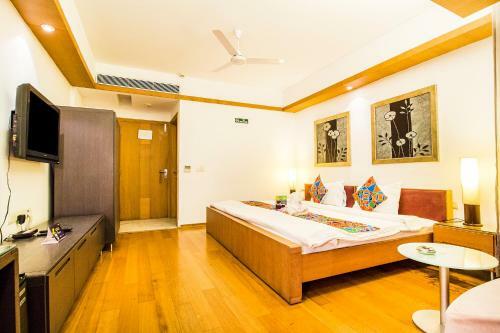 Fabhotel Raj Darbar Iffco