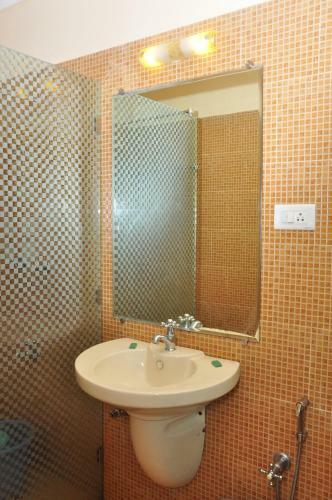 Hotel Mayflower Beach Resort